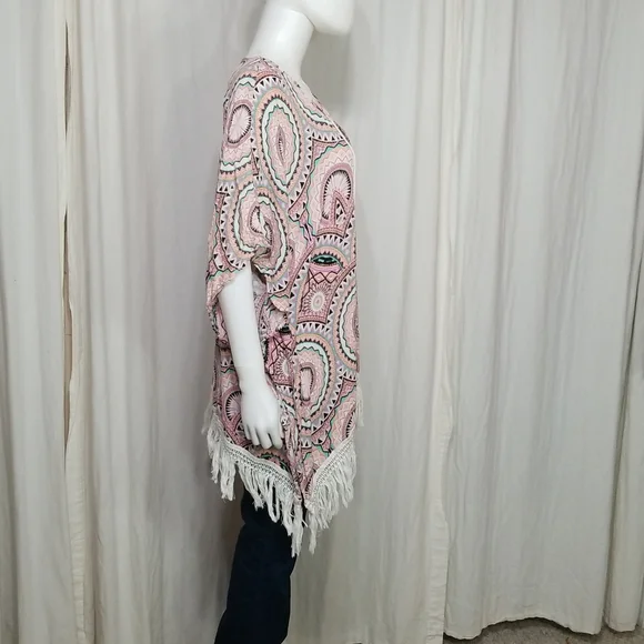 Forever21 Boho Aztec Printed Beach Cover Up - Picture 4 of 10